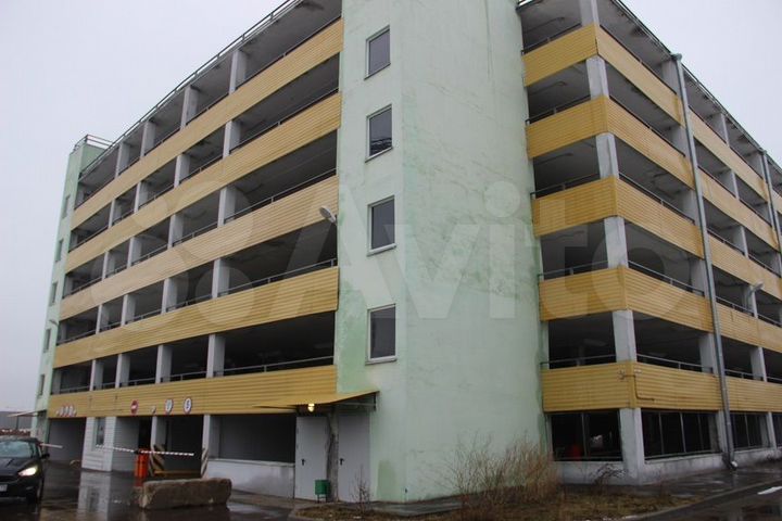 Машиноместо, 15 м²