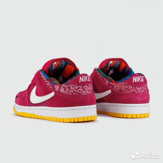 Кроссовки Nike SB Dunk Low wmns x Parra