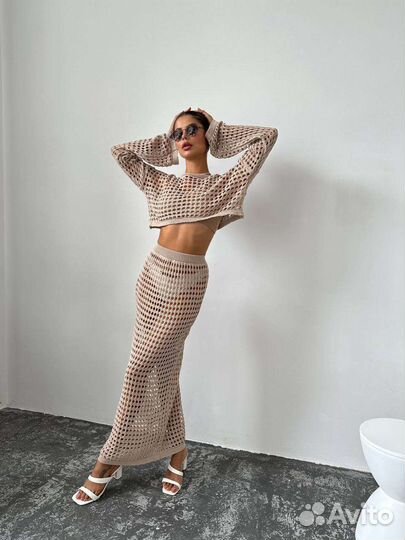 Вязаный легкий комплект