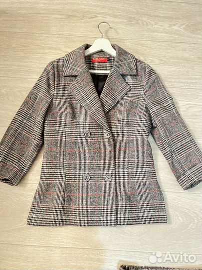 Костюм женский 44