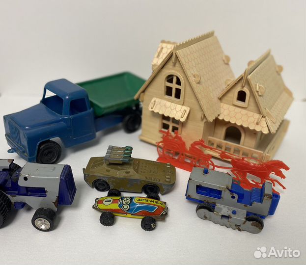 Игрушки, машинки, СССР, чайка, бтр, тпз