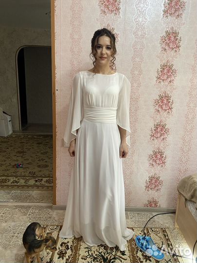 Платье женское