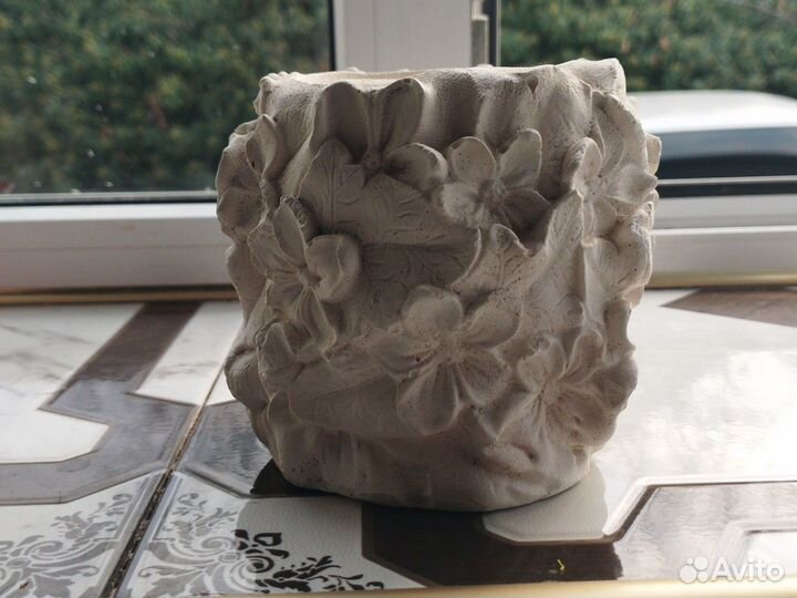 Кашпо для цветов