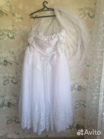 Свадебное платье