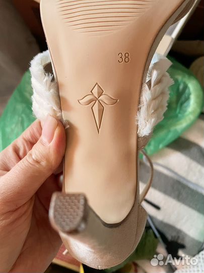 Босоножки taccardi