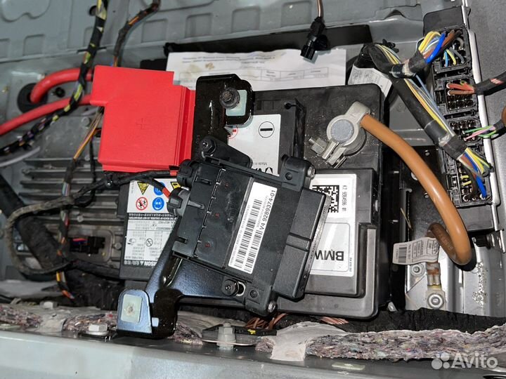 Дополнительный аккумулятор BMW X5 F15 F85
