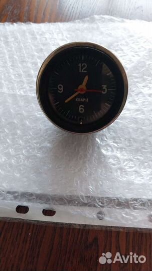 Часы автомобильные