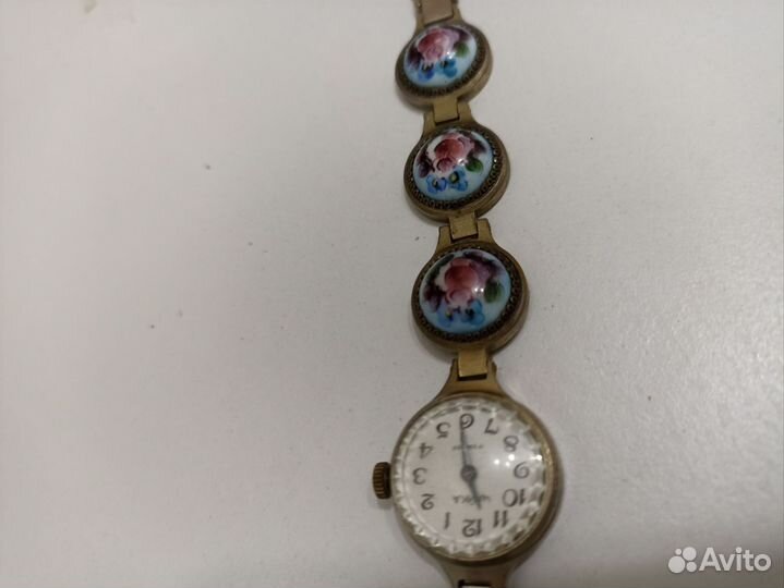 Часы наручные женские СССР