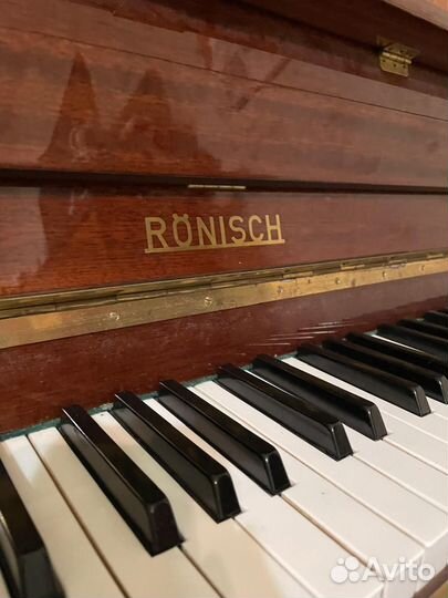 Продам пианино Ronisch