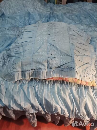 Комплект шторы и покрывало бу