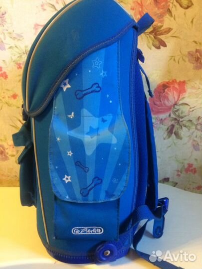 Школьный портфель