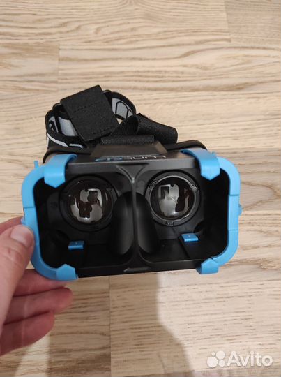 Новые очки вертуальной реальности Fibrum Pro