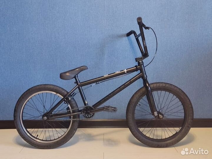Велосипед BMX Kink Launch Matte Black 20.25