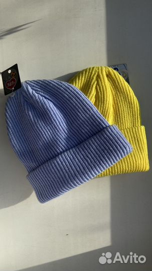 Шапка желтая и голубая lady collection