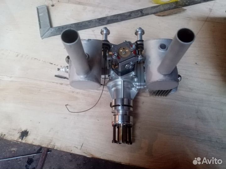 Авиационный двигатель