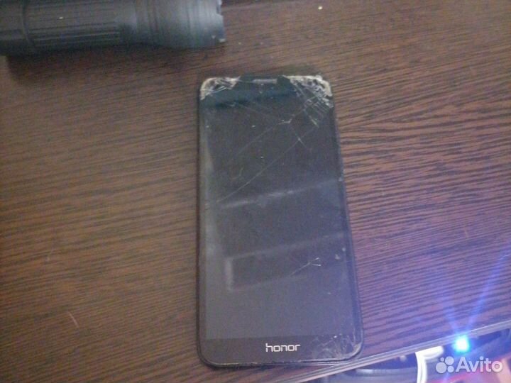 Телефон Honor 7а Huawei