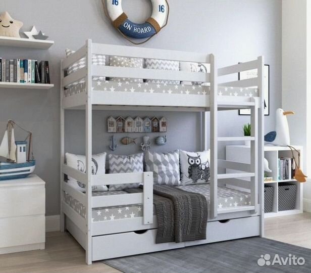 Двухъярусная кровать