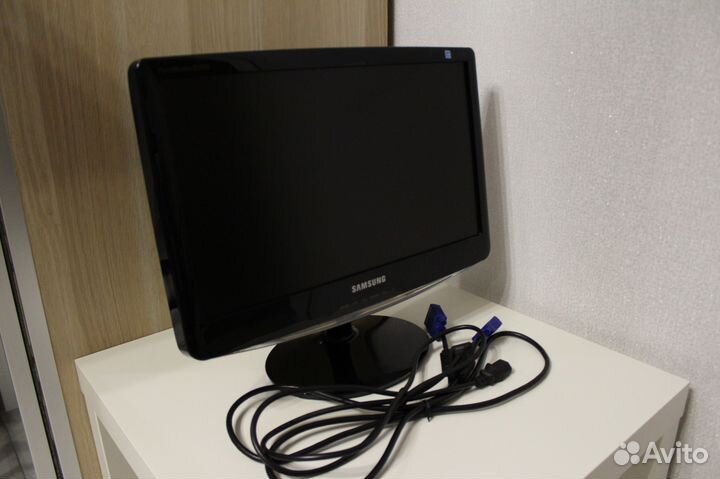 Монитор ЖК samsung SyncMaster B1930N 18,5