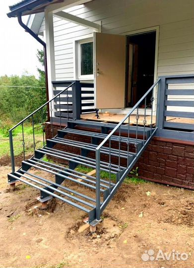 Лестницы на металлокаркасе