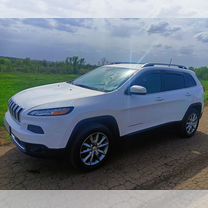 Jeep Cherokee 2.4 AT, 2017, 117 000 км, с пробегом, цена 2 000 000 руб.