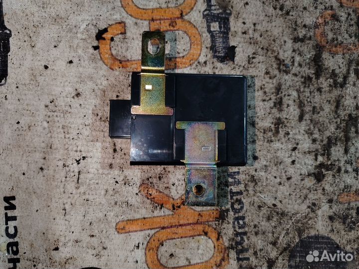 Блок MB886391 Mitsubishi Pajero 2