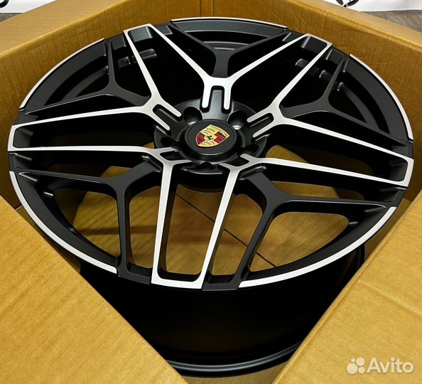 Кованые диски для Porsche Macan Порше Макан R21