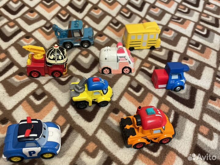 Робокар поли, бокс с машинками