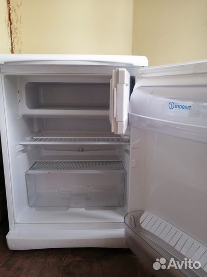 Минихолодильник