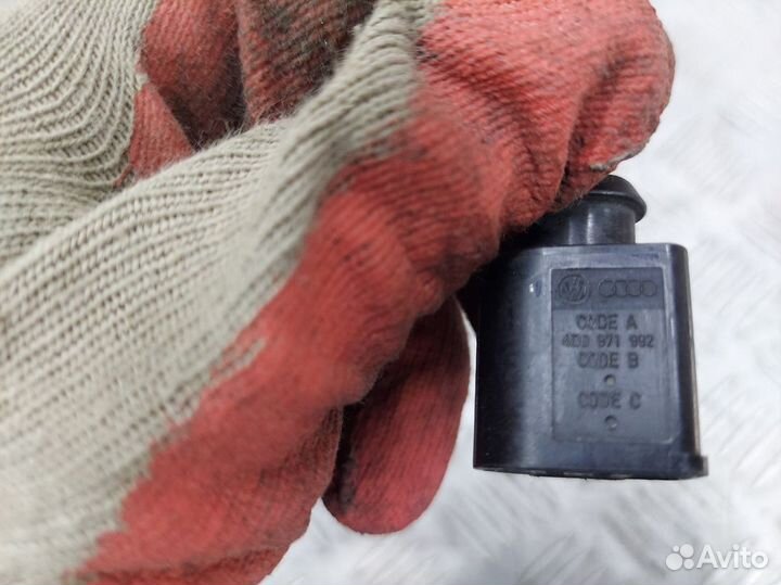 Электрический разъем (фишка) Audi VW seat Skoda