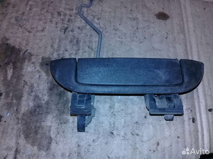 Ручка наружняя передняя левая Nissan AD Y10 1997г