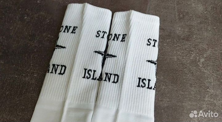 Носки белые Stone Island