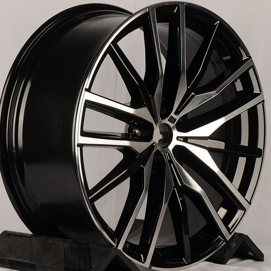 Литые диски Luistone 10.5×R22 5×112