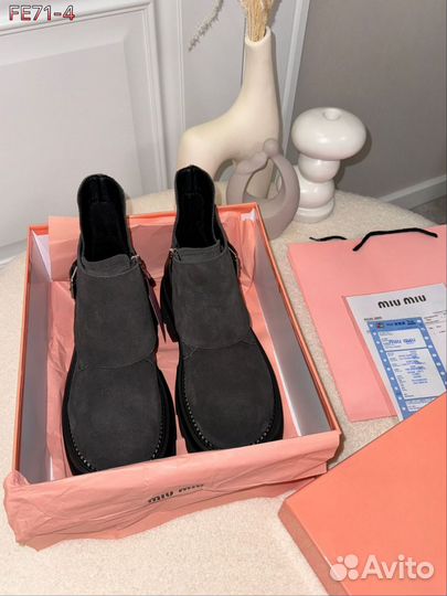 Ботинки женские от MIU MIU
