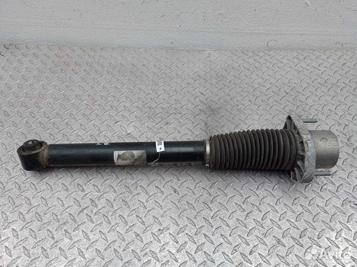 Амортизатор задний R Land Rover Range Rover Sport