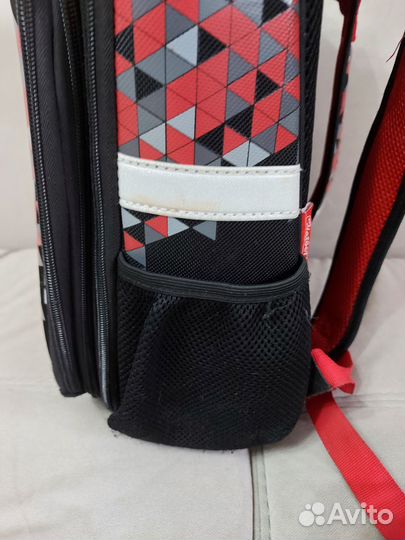 Рюкзак школьный