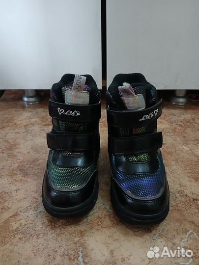 Сапоги (ботинки) зимние на девочку