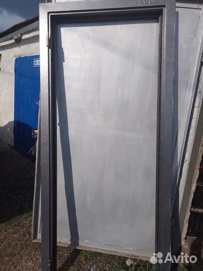 Дверь входная бу