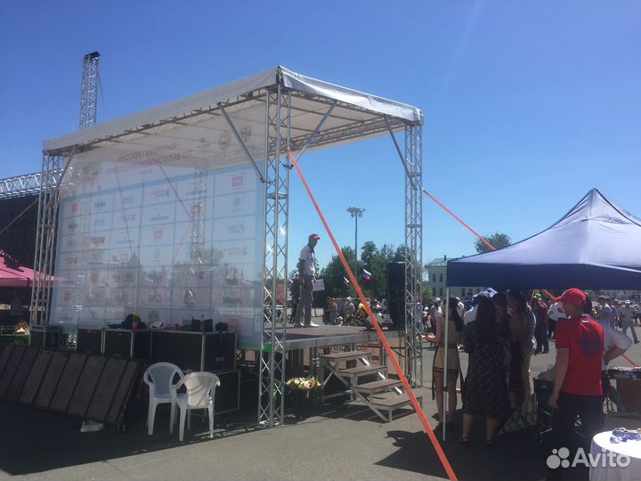 Аренда сцены с крышей