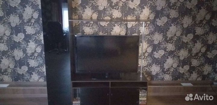 Стенка под телевизор