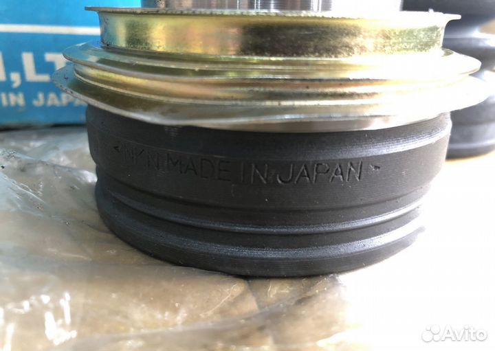 Шрус внешний NKN без абс Toyota