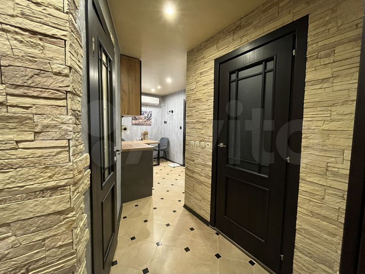 2-к. квартира, 40 м², 1/5 эт.