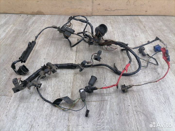 Проводка двигателя Volkswagen Passat B3 AAA 1993