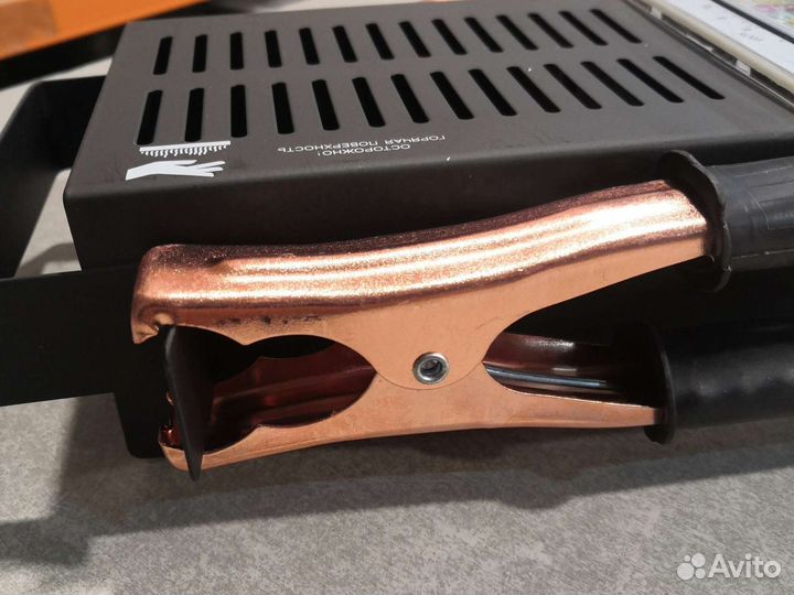 Тестер аккумуляторный (вилка нагрузочная) 12В