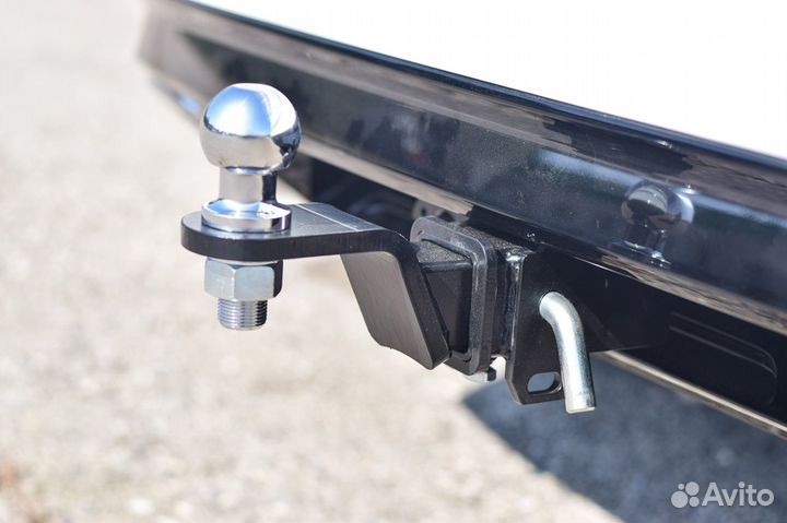 Фаркоп съемный квадрат Volkswagen tiguan c 2017