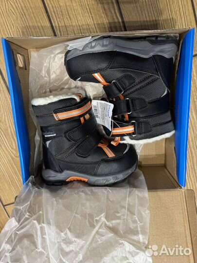 Ботинки зимние lassietec 25р