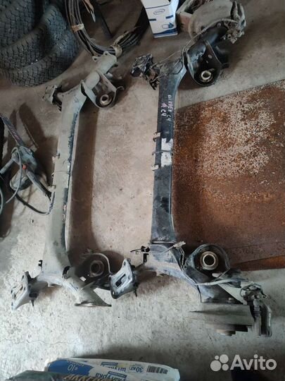 Задняя балка на Ситроен С4