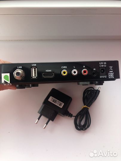 Спутниковый приемник Триколор GS B 211