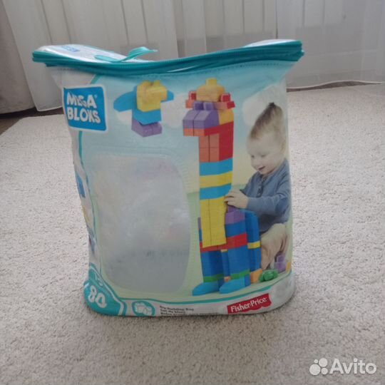 Конструкторы Bauer и Megabloks Fisher Price