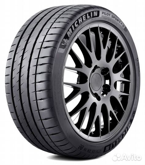 Michelin Pilot Sport 4 S 245/35 R19