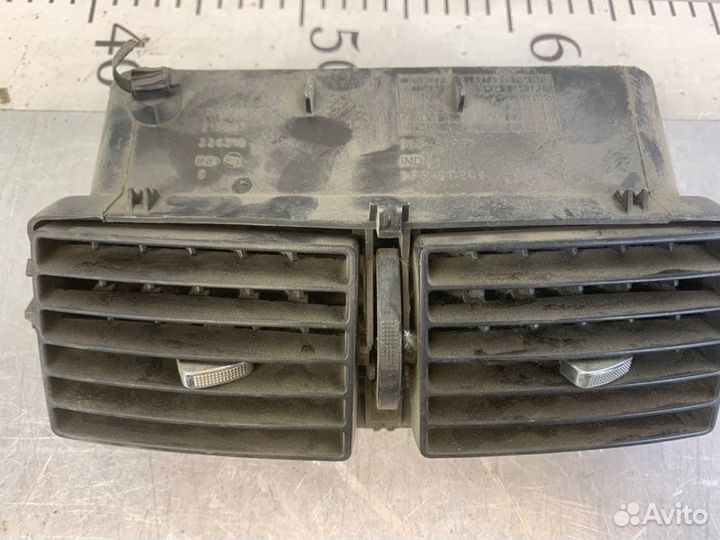 Дефлектор воздушный Peugeot 307 3A 2001-2008